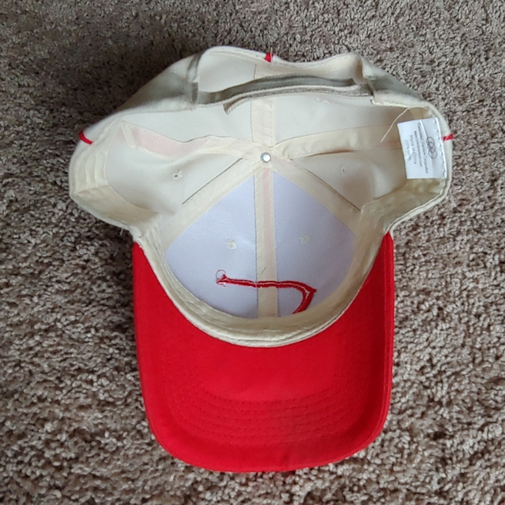 Reds Hat - Picture 2 of 2